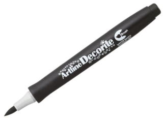 Marker permanentny ARTLINE DECORITE BRUSH ko�c�wka p�dzelkowa - czarny [opakowanie=12szt]
