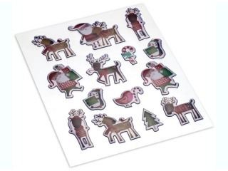 Naklejki na folii ilość: 14 szt  wzory: mikołaje, renifery